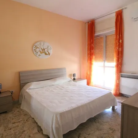 Apartment A 150 Metri Da Spiaggia *
